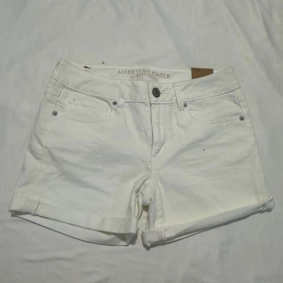 American Eagle Outfitters Pants - American Eagle Midi Shorts